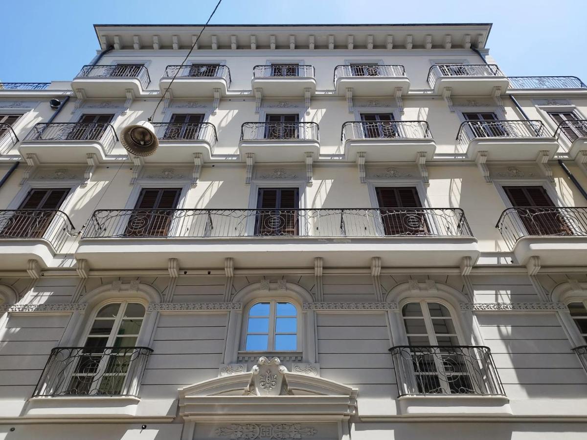 Palazzo Sant'Arcangelo Naples Exterior photo